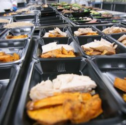 découvrez nos astuces et recettes simples de meal prep pour gagner du temps en cuisine et manger équilibré toute la semaine.