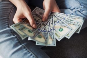 découvrez l'importance d'un fonds d'urgence, comment le constituer efficacement et pourquoi il est essentiel pour assurer votre sécurité financière face aux imprévus.